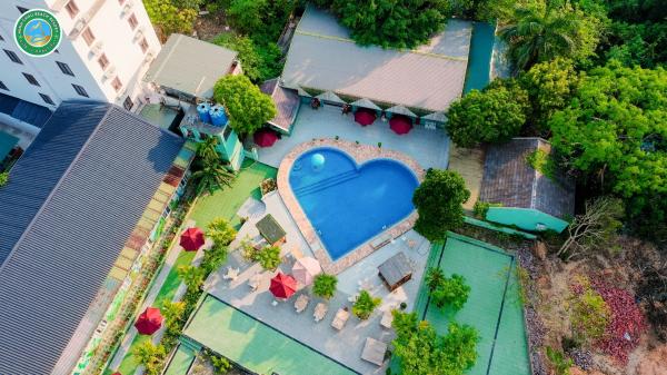 Bể Bơi Trái Tim Minh Châu